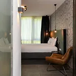 De Roode Schuur 4*