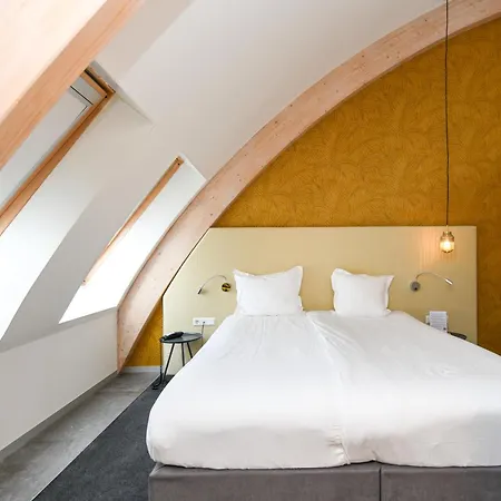 데 루데 슈르 네이케르크