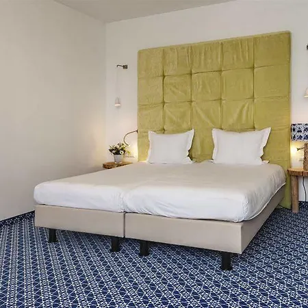 De Roode Schuur Hotel 4*