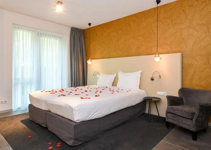 De Roode Schuur Нейкерк