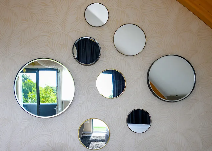 De Roode Schuur Нейкерк