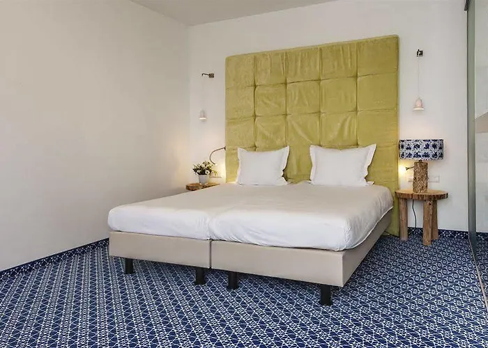 De Roode Schuur Hotel 4*