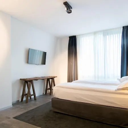 De Roode Schuur 4* Nijkerk